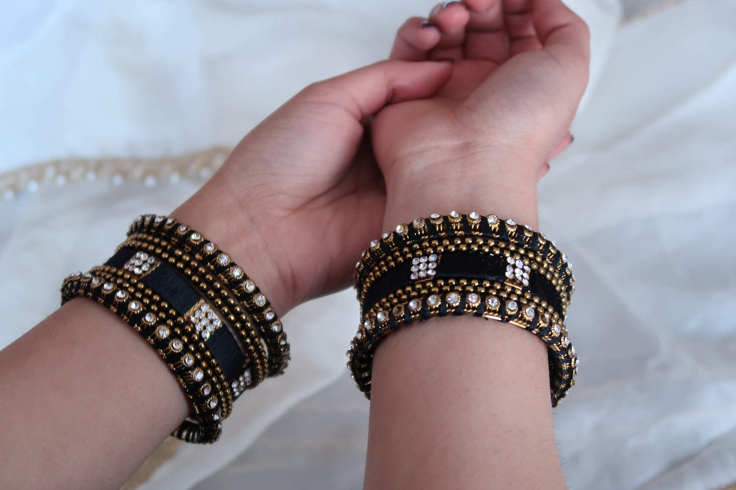 Black Threaded Bangles