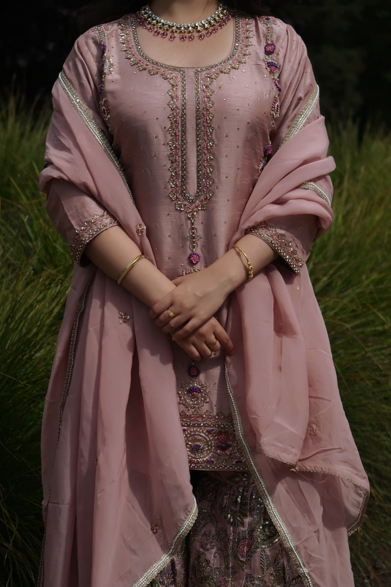 Ajuni Gharara Suit
